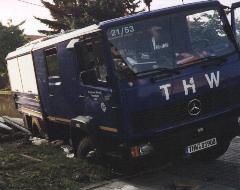 Versunkener GKW nach Notarztzubringer